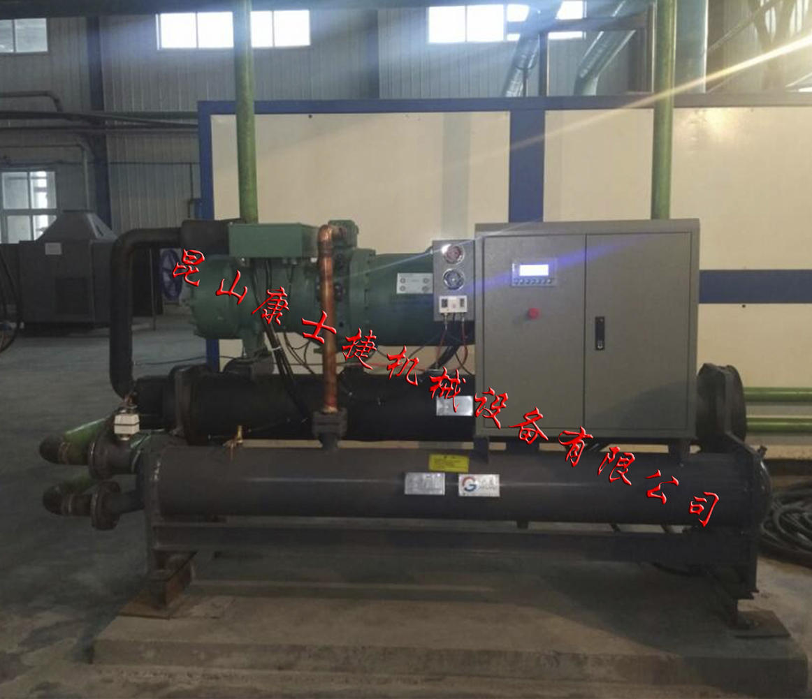 比澤爾壓縮機(jī)低溫螺桿式冷水機(jī)