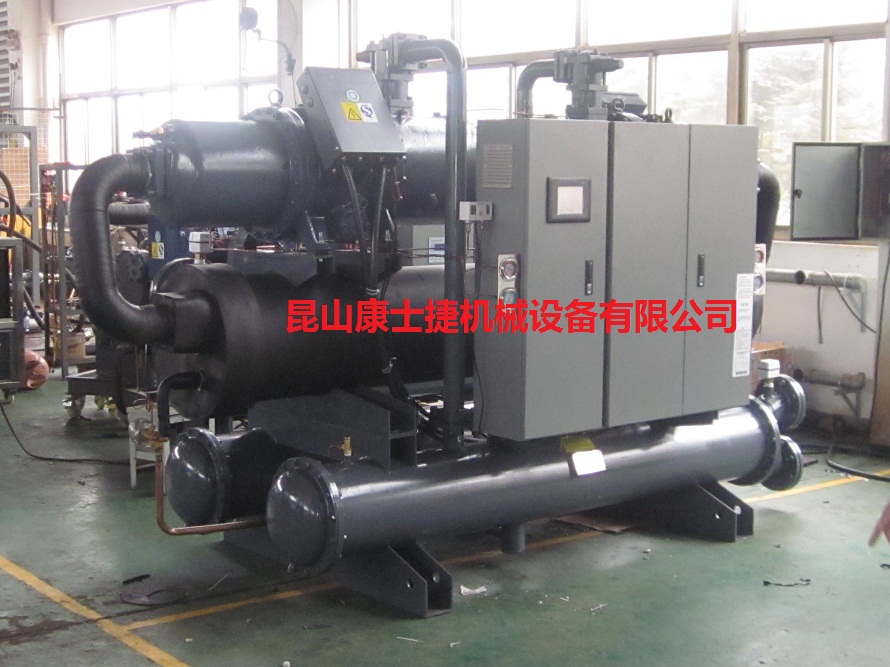 螺桿式冷水機(jī)組_制藥行業(yè)控溫用制冷設(shè)備