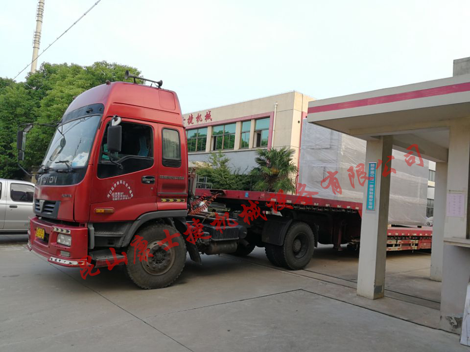 零下30度低溫螺桿式防爆冷水機
